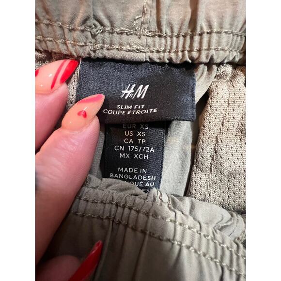 H&M TAN SLIMFIT CARGO JOGGER WOMENS SIZE XS - Picture 4 of 7